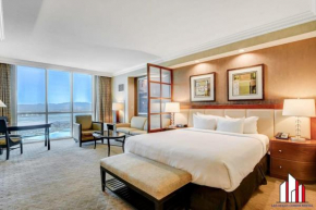 MGM Signature-24-606 Jacuzzi Studio